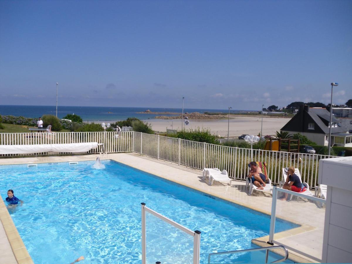 Maison 6 Pers Belle Vue Mer Piscine, Plage A 40 M Trévou-Tréguignec Exterior foto